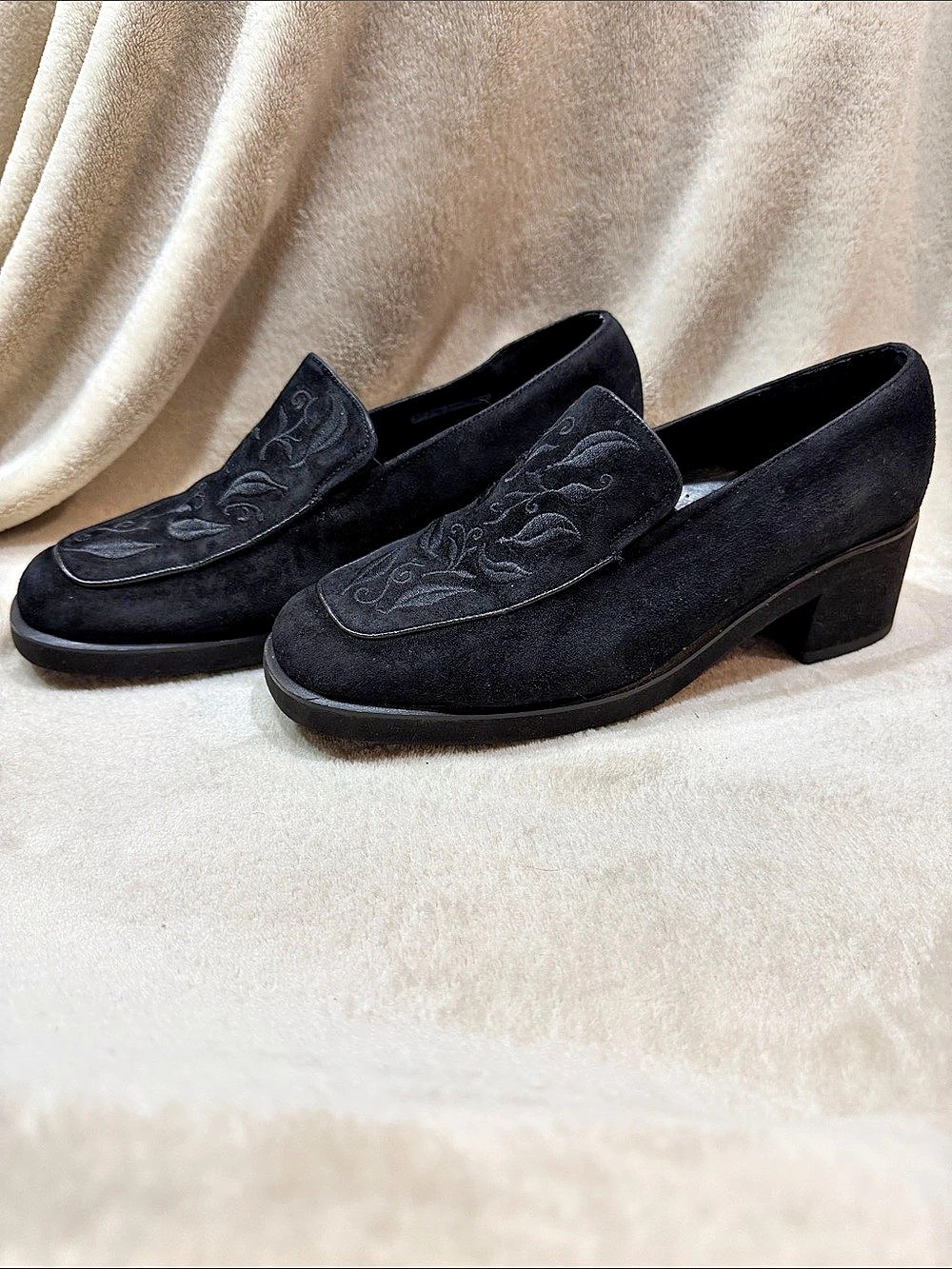 Hush Puppies DANUKO Embroidered Leather Loafers US 8M